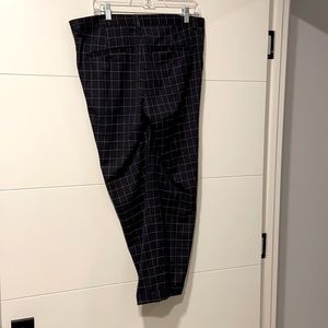 H&M Skinny Fit Midnight Blue Plaid Trousers Size 30x30 Pants